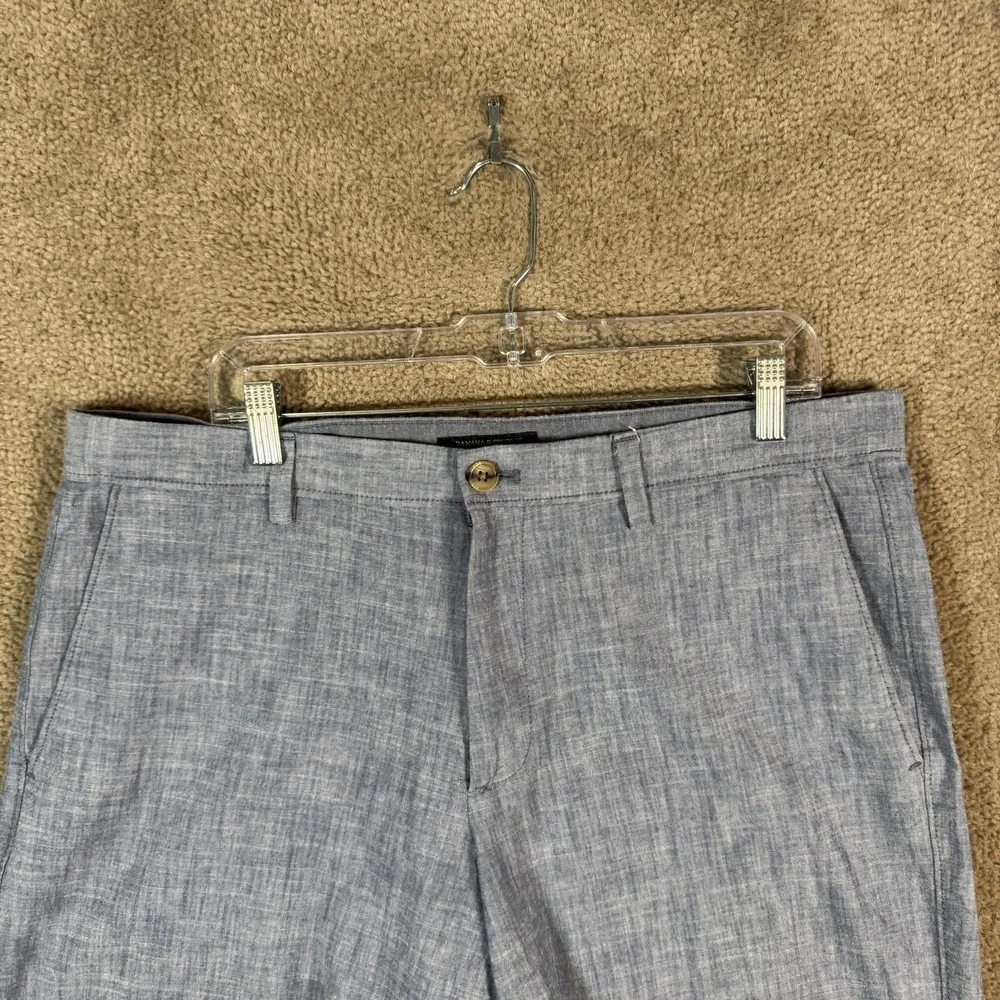 Banana Republic Shorts Mens 36 Blue 100% Cotton Chino Flat Front Casual Chambray